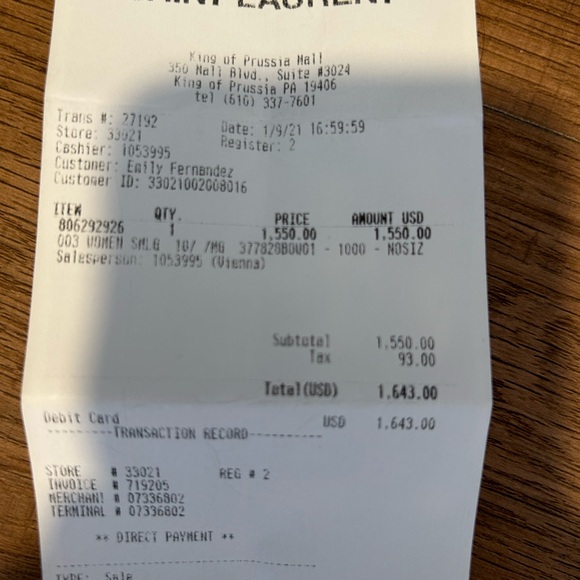 YSL purse. Please see pics for detailed views of wear - Picture 10 of 10